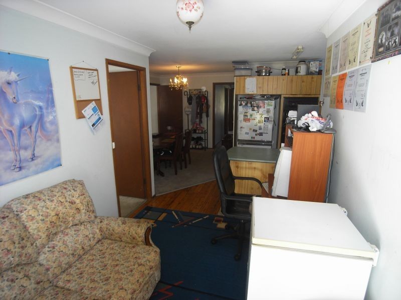 187 Blaxland Rd, Wentworth Falls NSW 2782