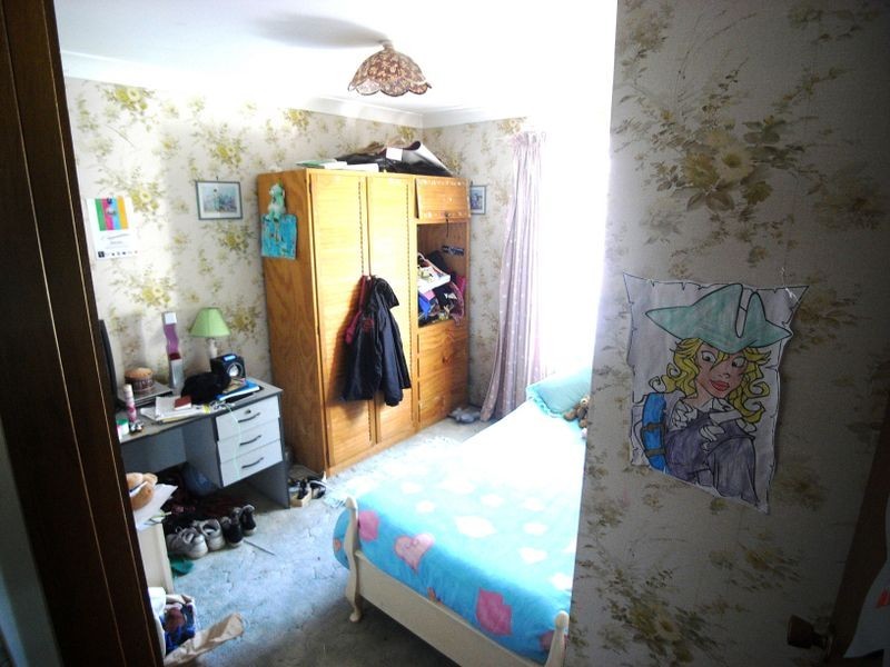 187 Blaxland Rd, Wentworth Falls NSW 2782