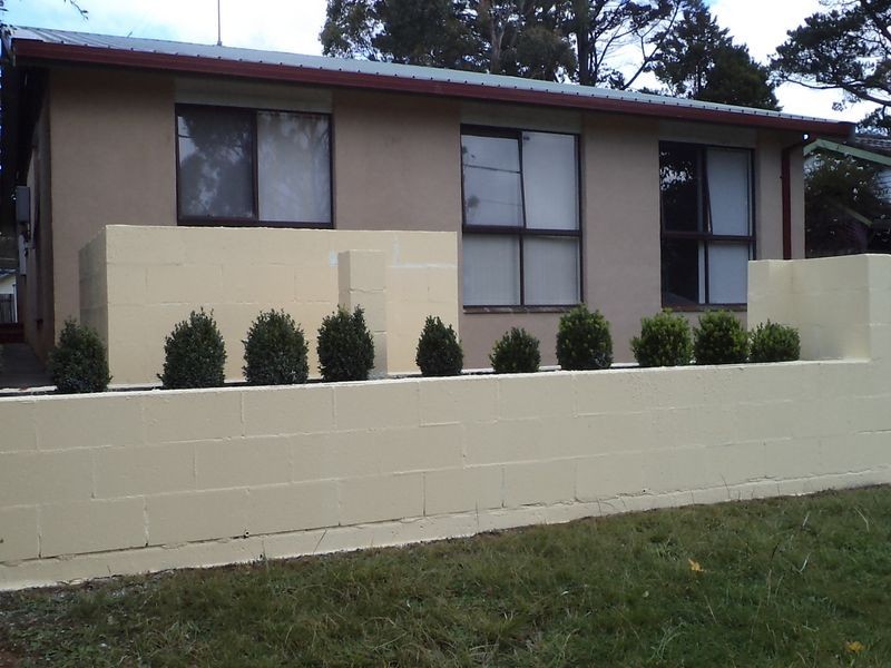 5 Henson Rd, Katoomba NSW 2780