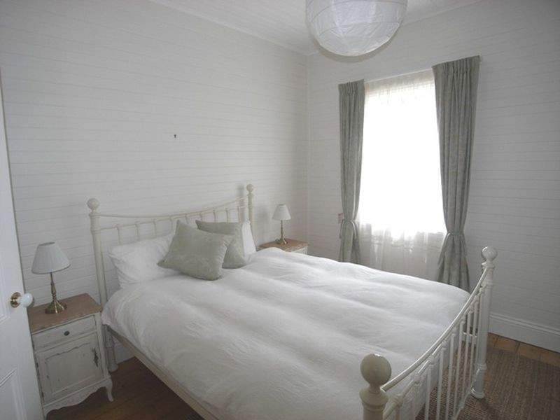 63 Valley Road, Wentworth Falls NSW 2782