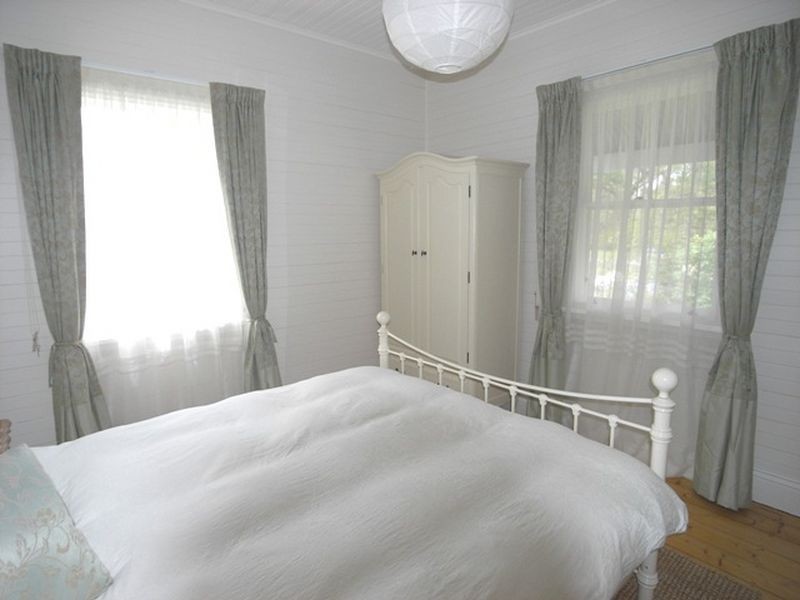 63 Valley Road, Wentworth Falls NSW 2782