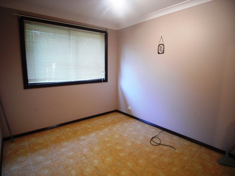 24 Farnells Rd, Katoomba NSW 2780