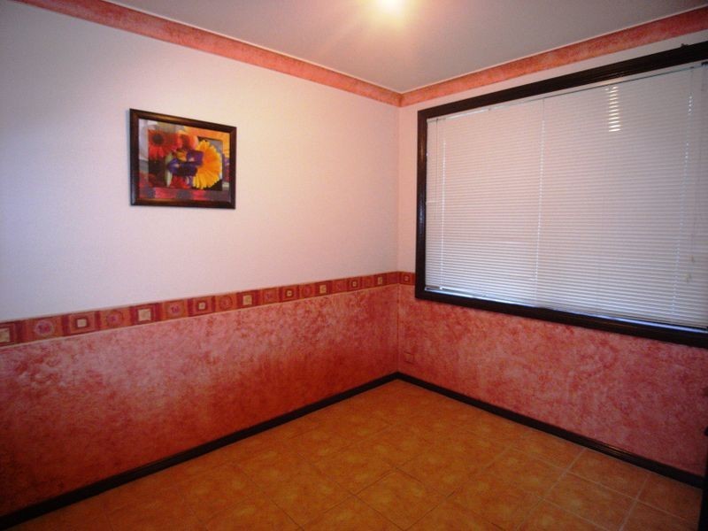 24 Farnells Rd, Katoomba NSW 2780