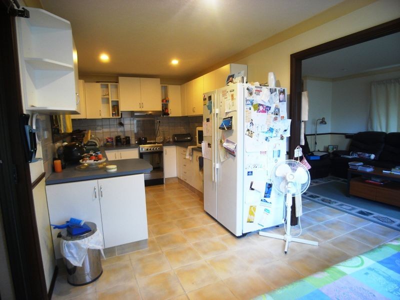 24 Farnells Rd, Katoomba NSW 2780