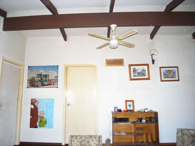 25 Farnells Rd, Katoomba NSW 2780