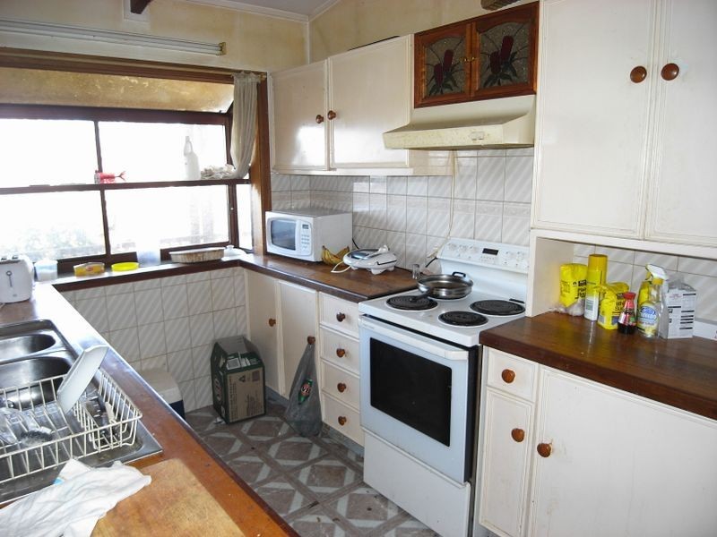 25 Farnells Rd, Katoomba NSW 2780