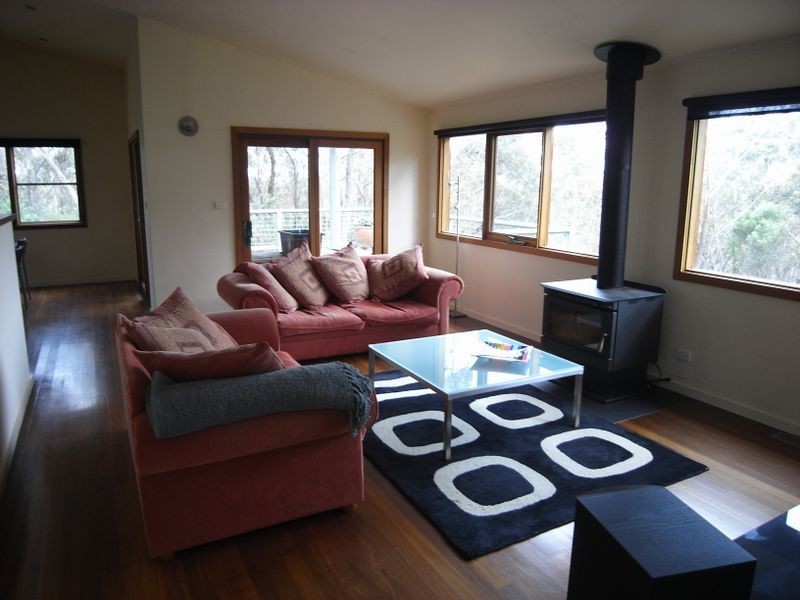 54 Explorers Rd, Katoomba NSW 2780