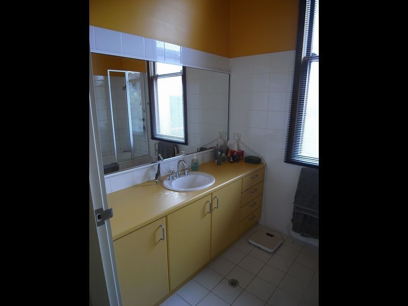 54 Explorers Rd, Katoomba NSW 2780