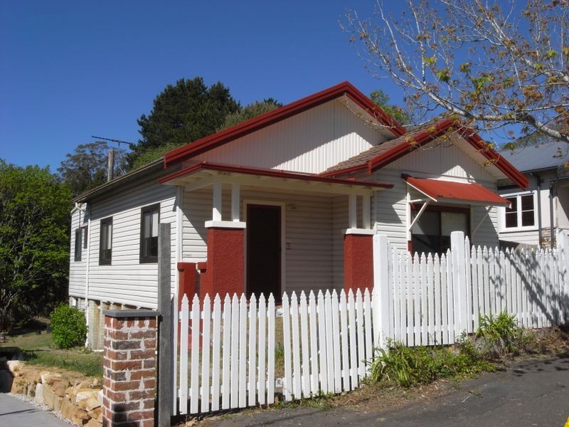 127 Waratah Street, Katoomba NSW 2780