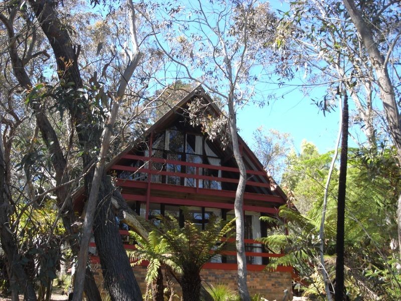 27 Sixth Ave, Katoomba NSW 2780