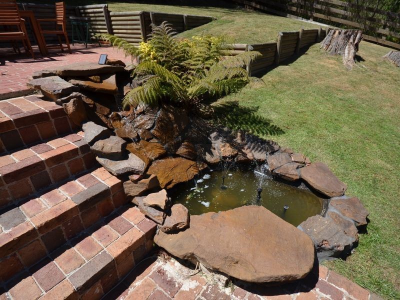 9 Marmion Road, Leura NSW 2780