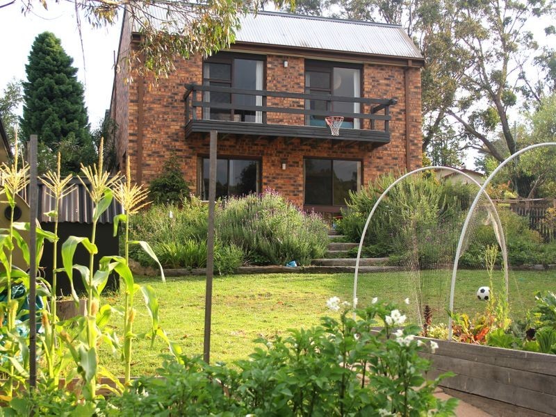 17 Kamillaroi Road, Katoomba NSW 2780