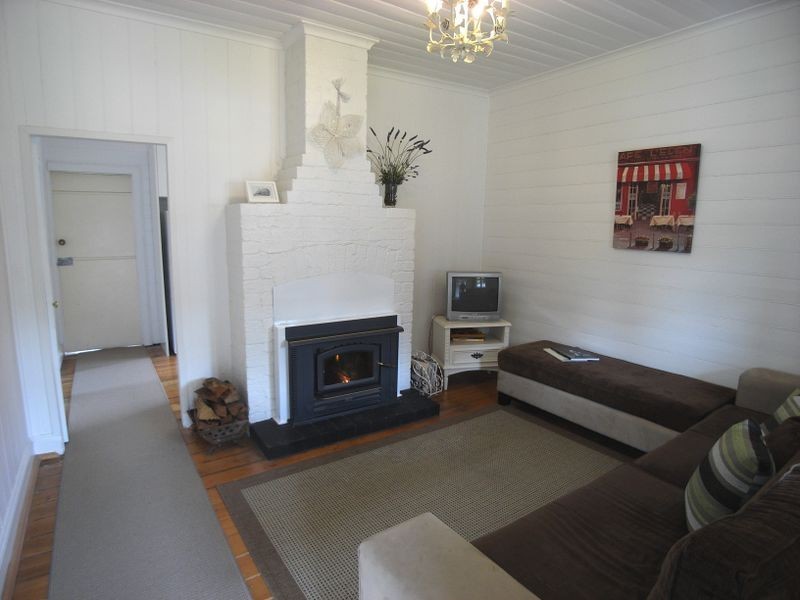 5 Neale Street, Katoomba NSW 2780