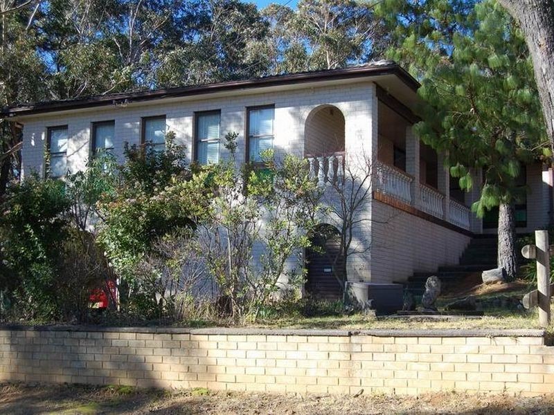 87 Queens Road, Leura NSW 2780