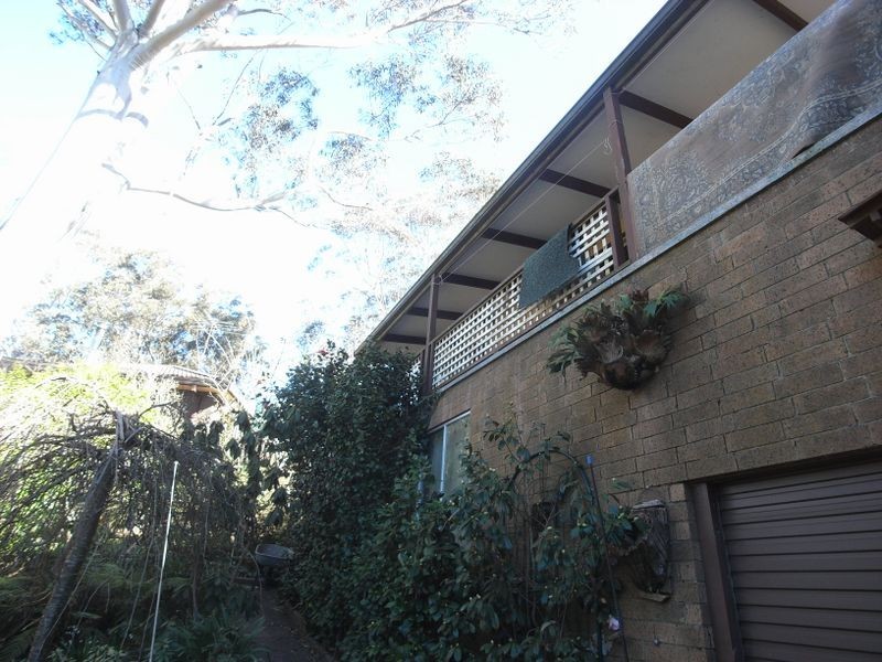 25 Farnells Rd, Katoomba NSW 2780