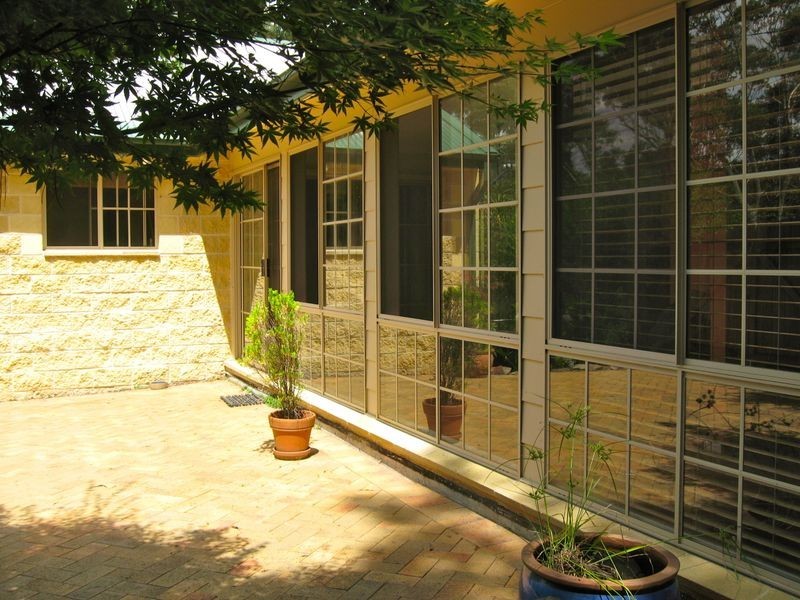 8 Princes Rd, Leura NSW 2780