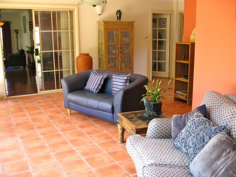 8 Princes Rd, Leura NSW 2780