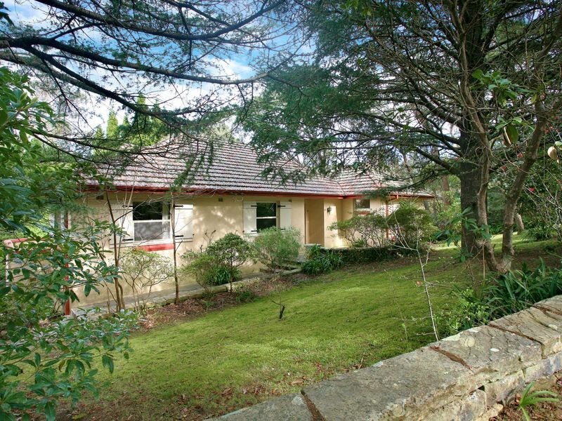 11 – 13 Lachlan Avenue, Leura NSW 2780