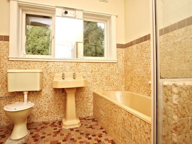 11 – 13 Lachlan Avenue, Leura NSW 2780