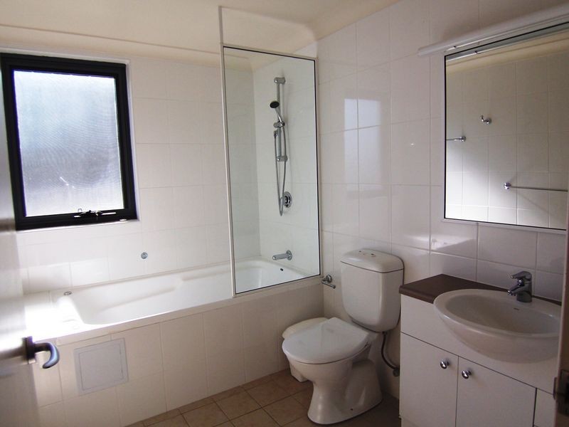 15-16/100 Leura Mall, Leura NSW 2780