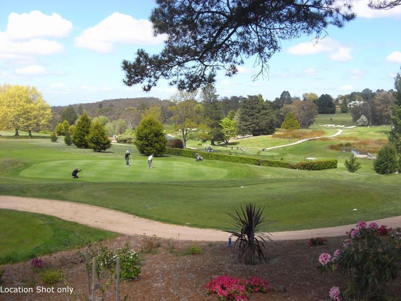 19 Stuarts Road, Katoomba NSW 2780