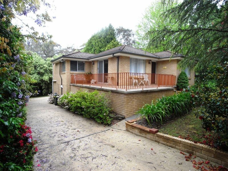 12 Farnells Road, Katoomba NSW 2780