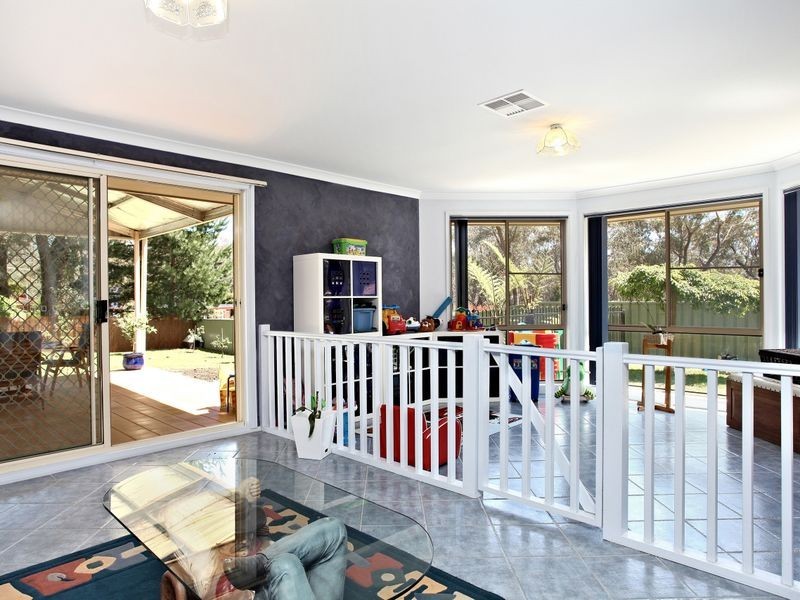 64 Fourth Avenue, Katoomba NSW 2780