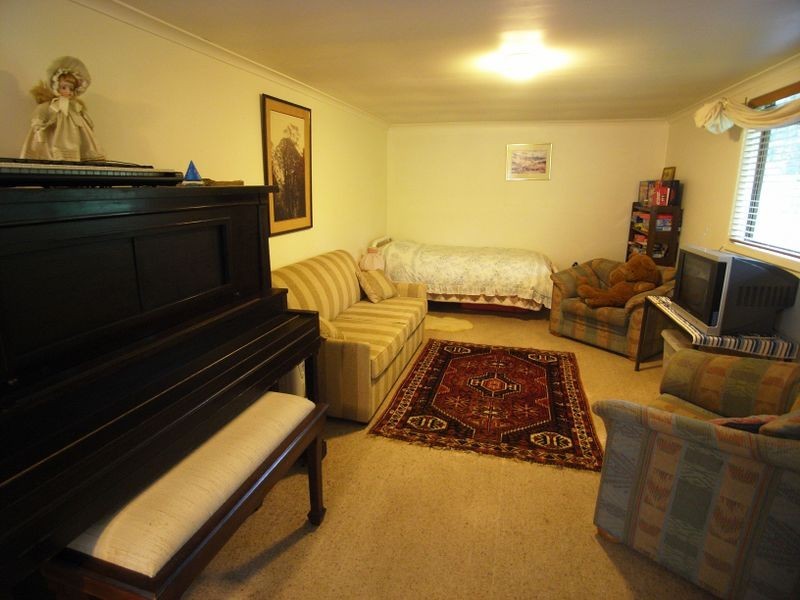 3 Wigram Street, Wentworth Falls NSW 2782