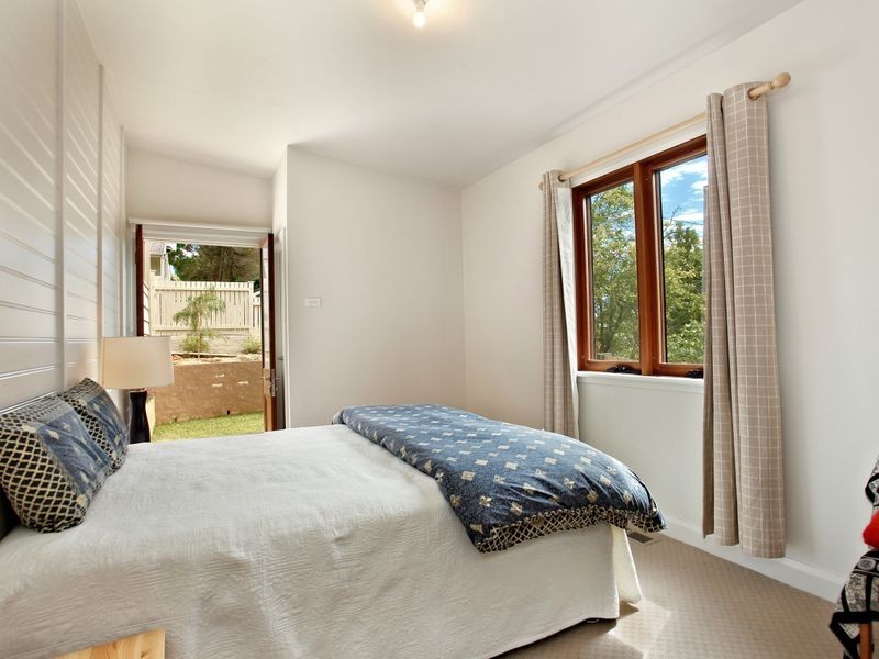 135 Waratah Street, Katoomba NSW 2780