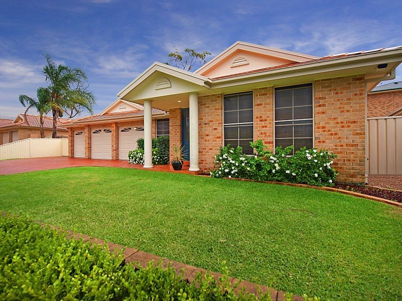 12 Glencoe Avenue, Hamlyn Terrace NSW 2259