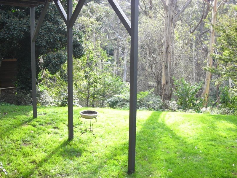 14 Blue Gum Avenue, Medlow Bath NSW 2780