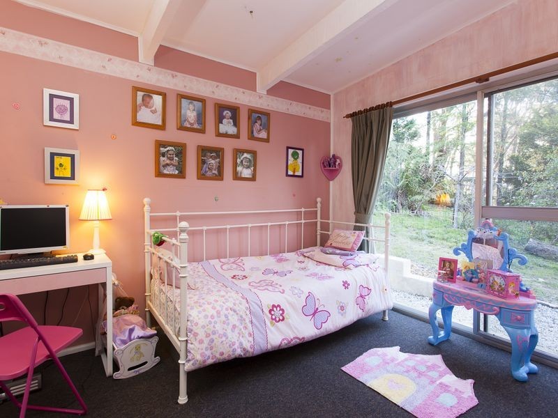 73 Seventh Ave, Katoomba NSW 2780