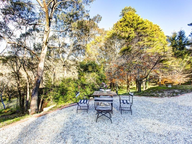 73 Seventh Ave, Katoomba NSW 2780