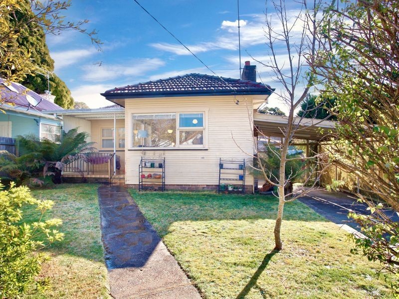 42 Station Street, Katoomba NSW 2780