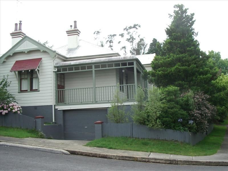 3 Warriga Street, Katoomba NSW 2780