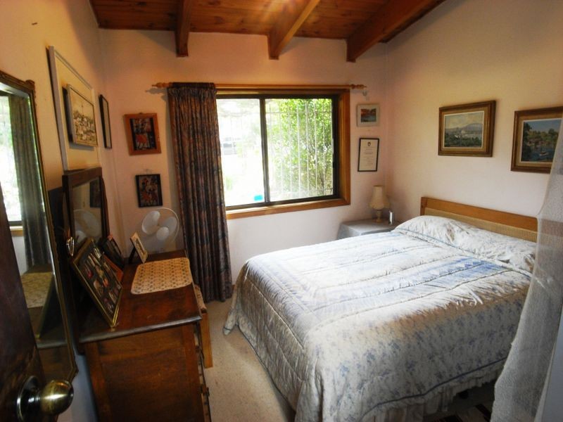 9 Selby Street, Katoomba NSW 2780