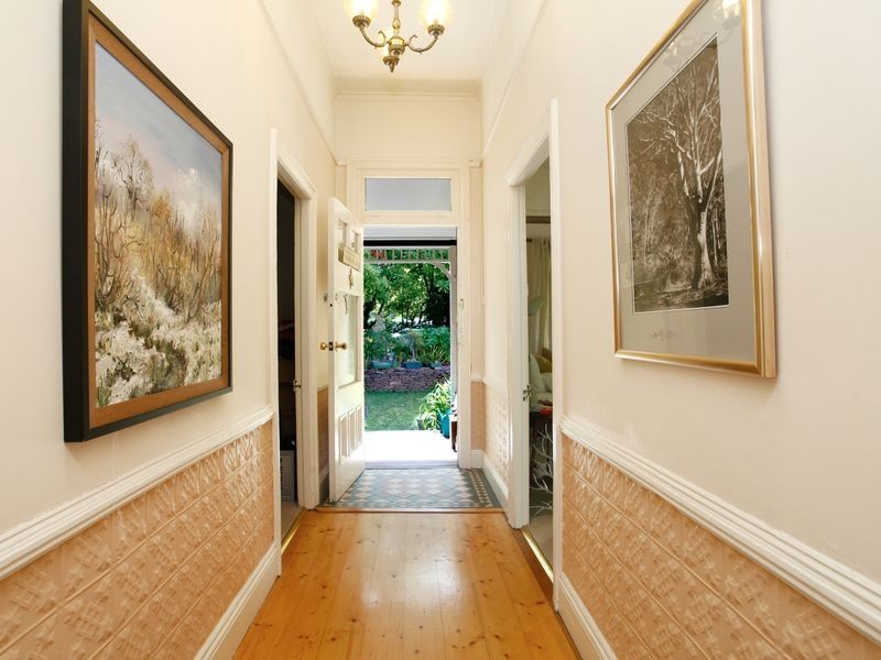 1 Bourne Street, Wentworth Falls NSW 2782