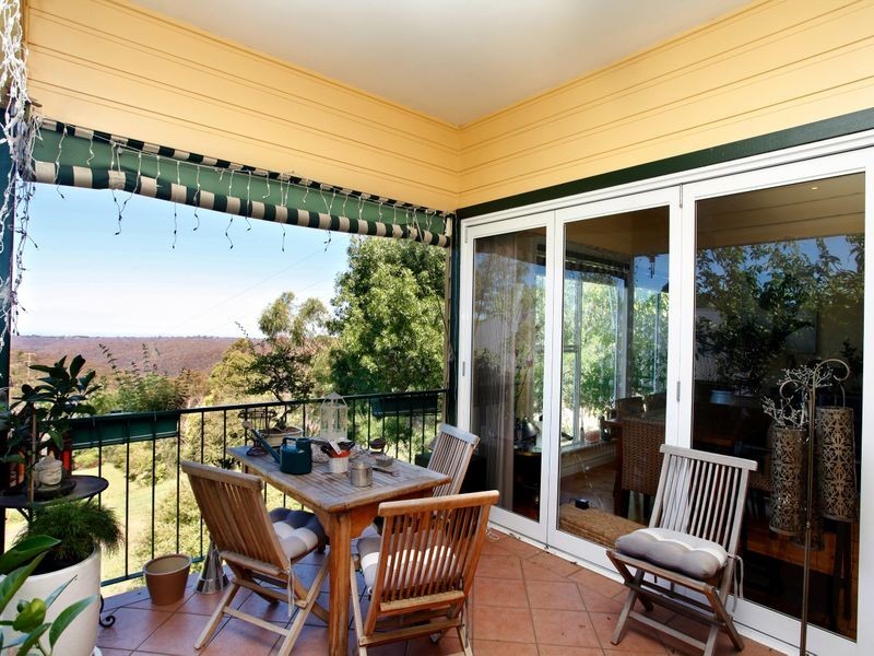 1 Bourne Street, Wentworth Falls NSW 2782