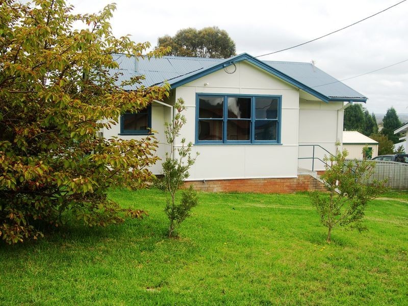 17 Lyon Parade, Wallerawang NSW 2845