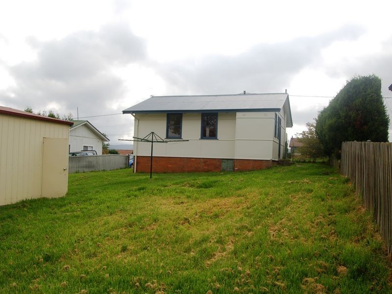 17 Lyon Parade, Wallerawang NSW 2845