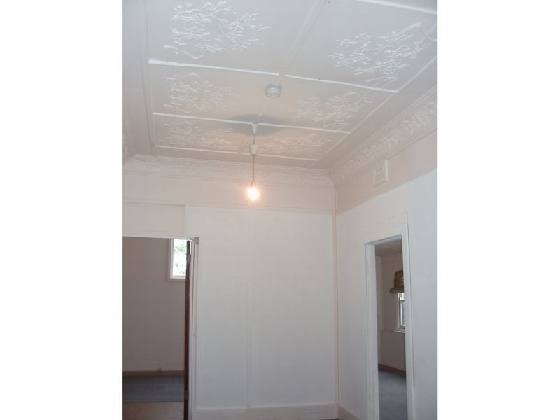 6 Lake Esplanade, Katoomba NSW 2780