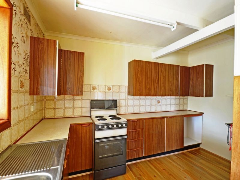 74 Queens Road, Leura NSW 2780