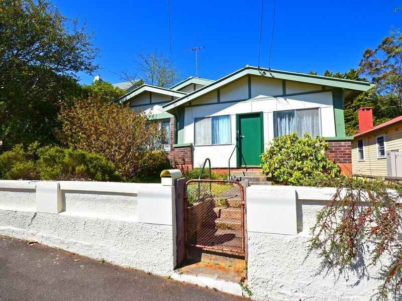 15 Coomonderry Street, Katoomba NSW 2780