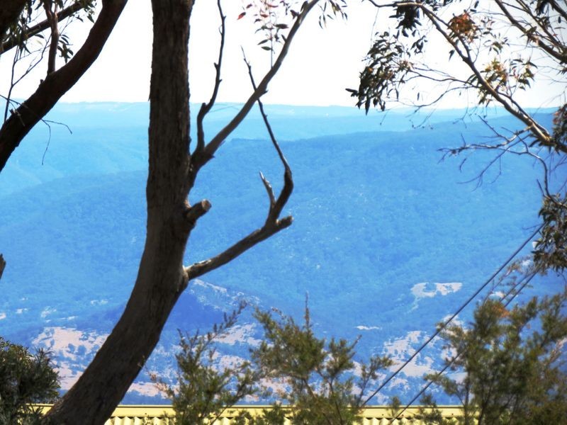 30 Delmonte Avenue, Medlow Bath NSW 2780