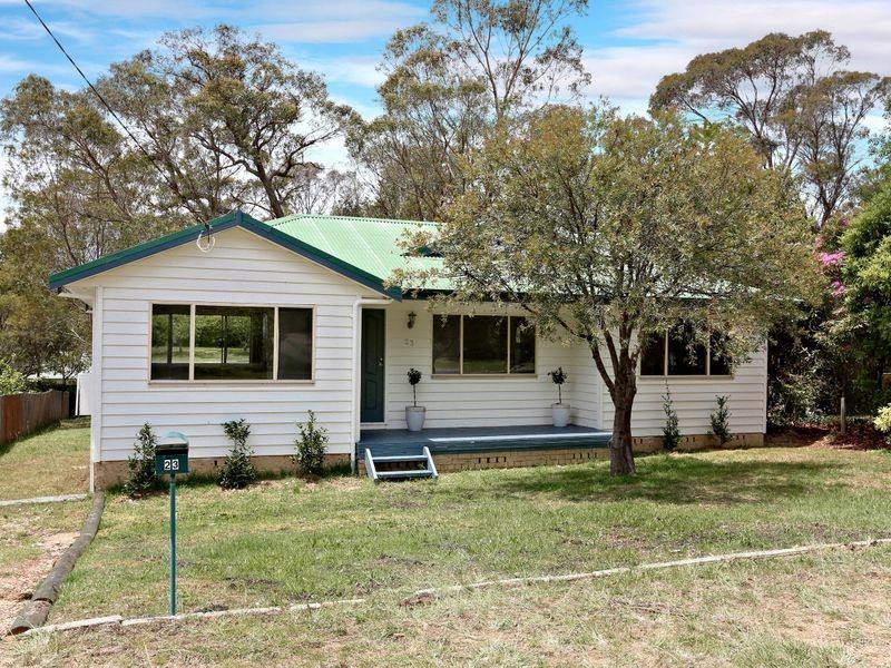 23 Hill Street, Wentworth Falls NSW 2782