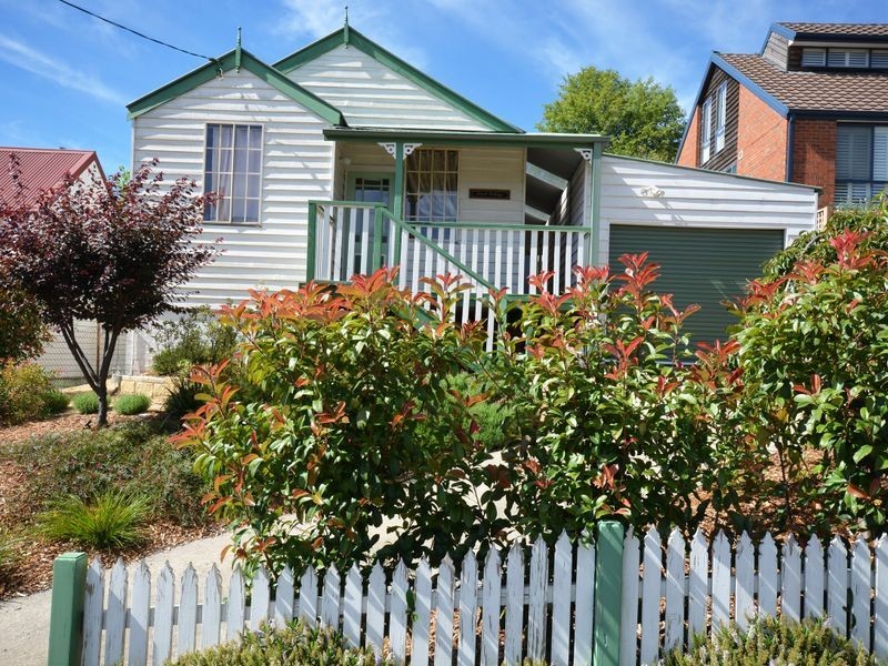 37A Lovel Street, Katoomba NSW 2780