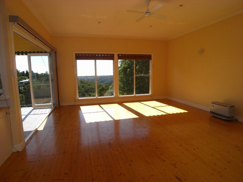 1 Bourne Street, Wentworth Falls NSW 2782