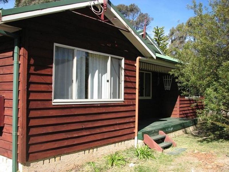 23 Hill Street, Wentworth Falls NSW 2782