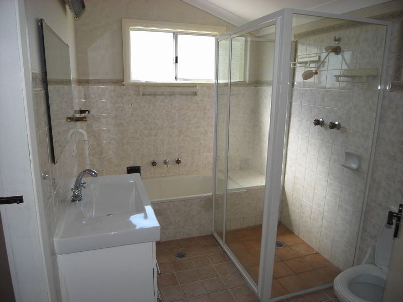 28 Trow Avenue, Katoomba NSW 2780