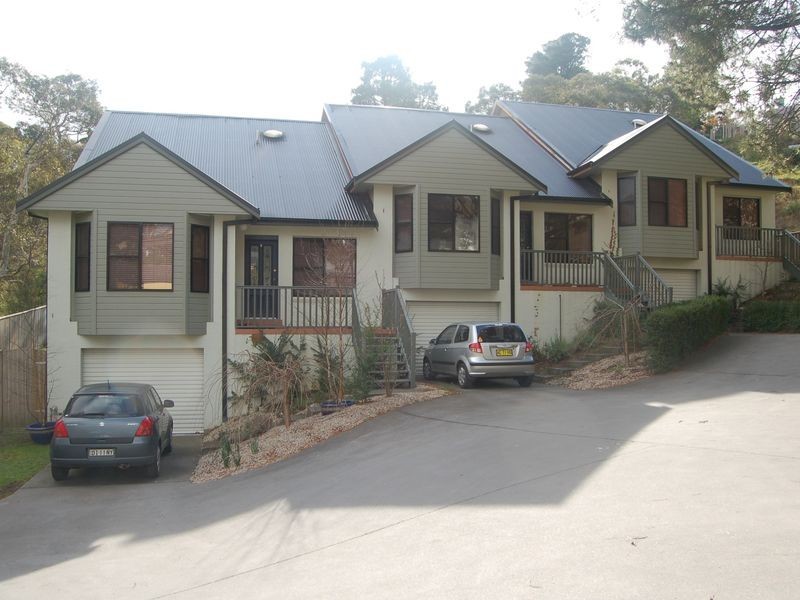 8 Quinns Avenue, Leura NSW 2780